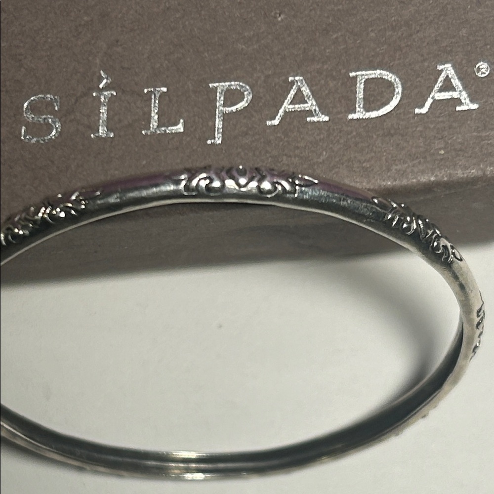 Silpada .925 Silver X O Willow Etched Bangle